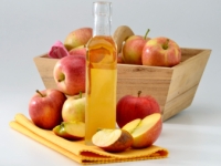 Полезные свойства яблочного уксуса, его вред