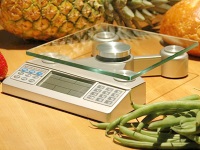 Кухонные весы с подсчетом калорий