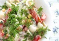 Салат из макарон и овощей с зеленью