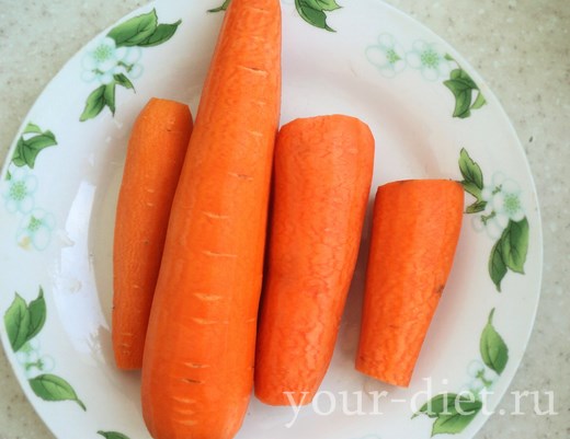 Морковь на тарелке