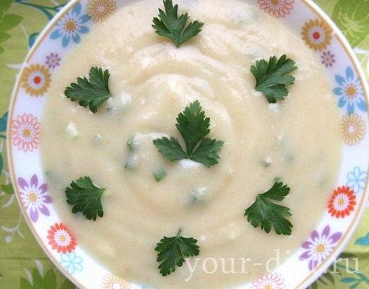 Картофельный суп-пюре с зеленью готов