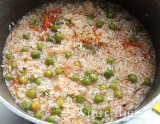 Варим рисово-овощную массу