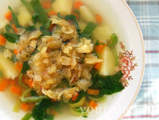 Зеленый суп с имбирем