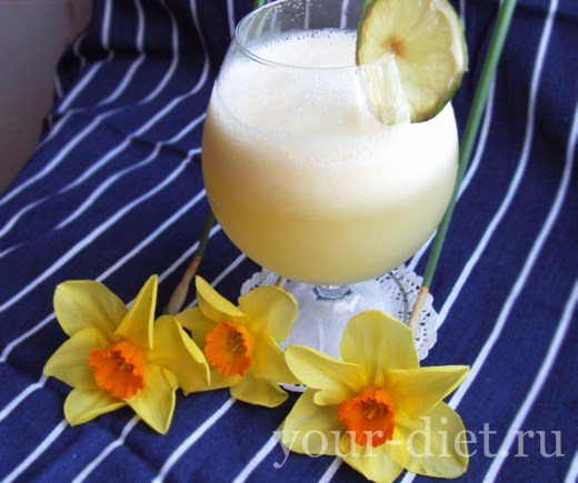 Ананасово-лимонный коктейль