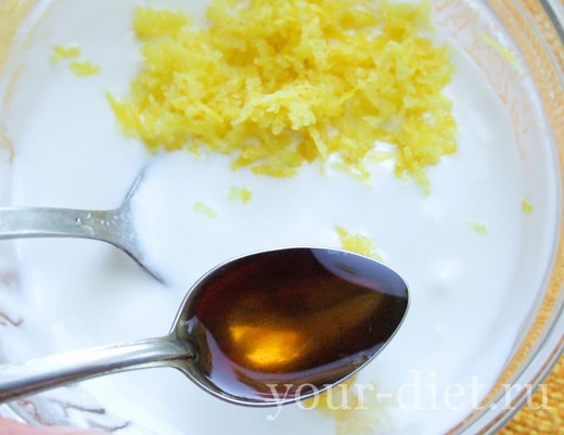 Диетические сырники с йогуртово-лимонным соусом